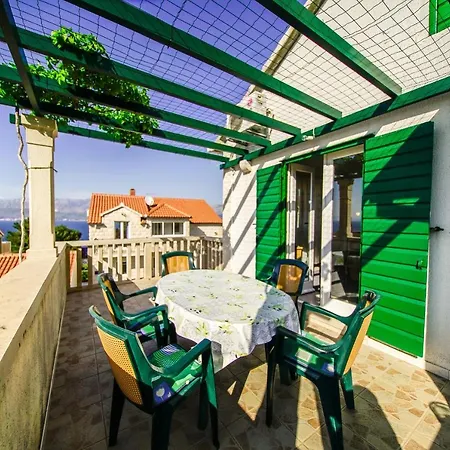With Parking Space - Brac - 18472 Apartment Postira
